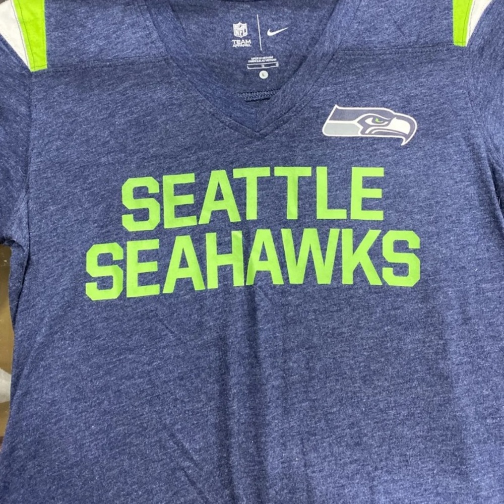 Seattle Seahawks Nike tshirt